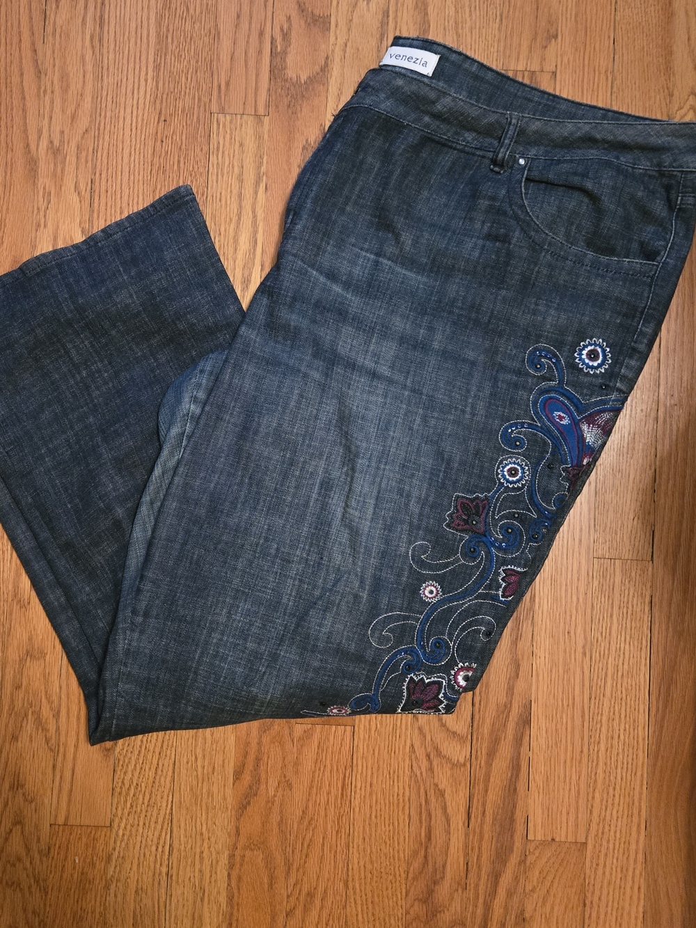 Venezia Indigo Bootcut Jeans with Paisley Embroidery 28W